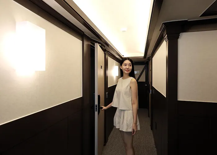 The Shim Silim Hotel 2*